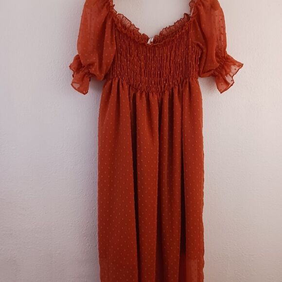 OC Order Pluss Off Shoulder Boho Flowy Swiss Dot Smocked Maxi Dress size S - Picture 6 of 8